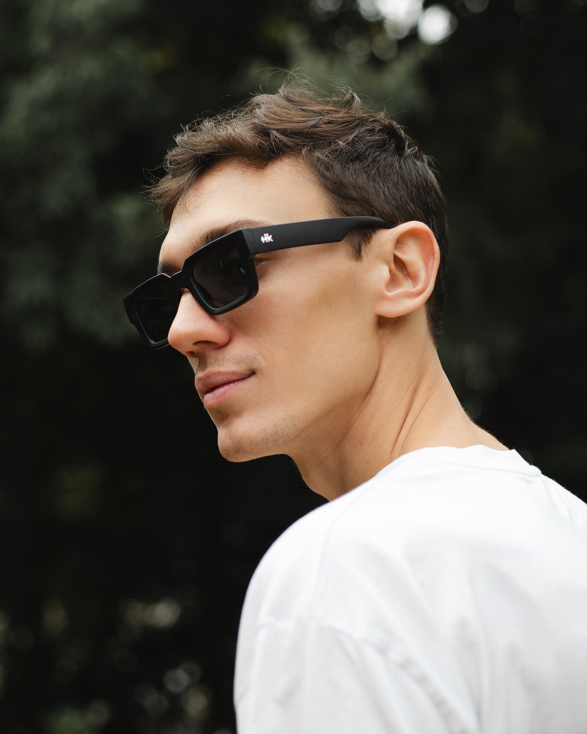 Hanukeii Islander Black / Black Sunglasses