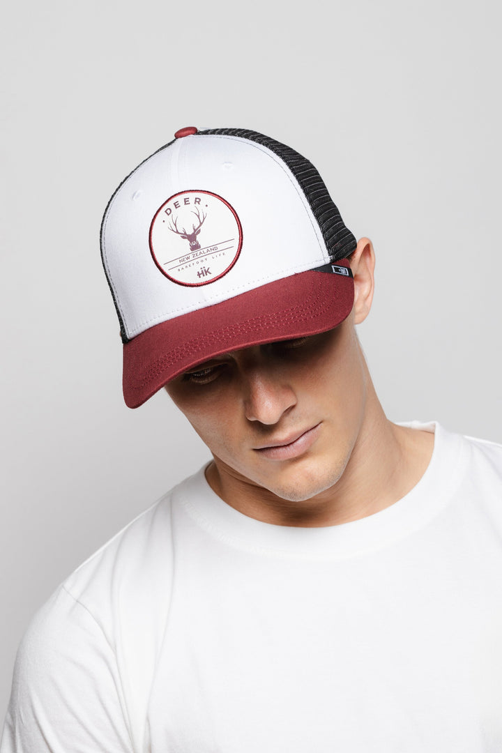 Deer Truck White / Red